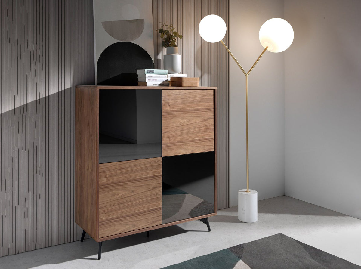 Credenza alta in vetro nero effetto specchio, noce e acciaio nero