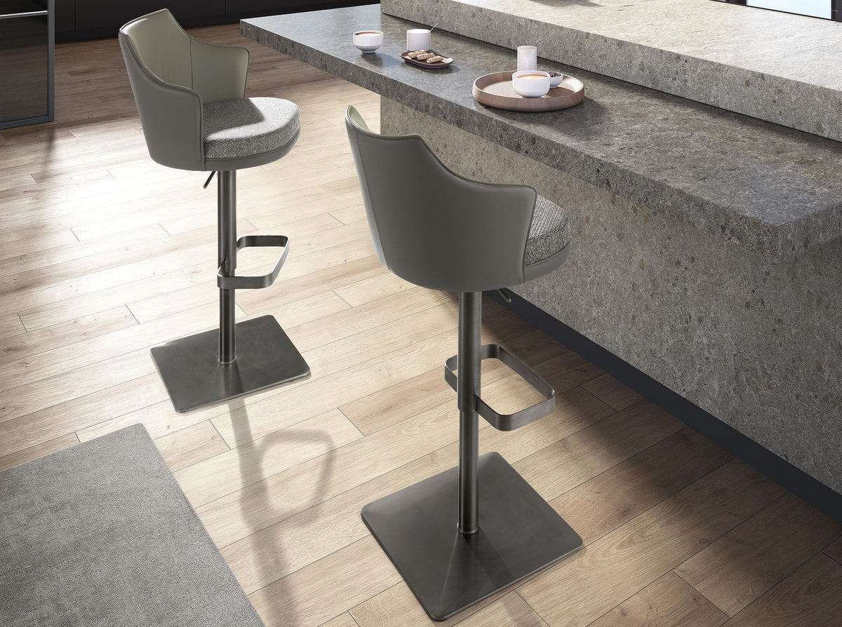 Sgabello girevole in tessuto grigio screziato e similpelle grigio scuro