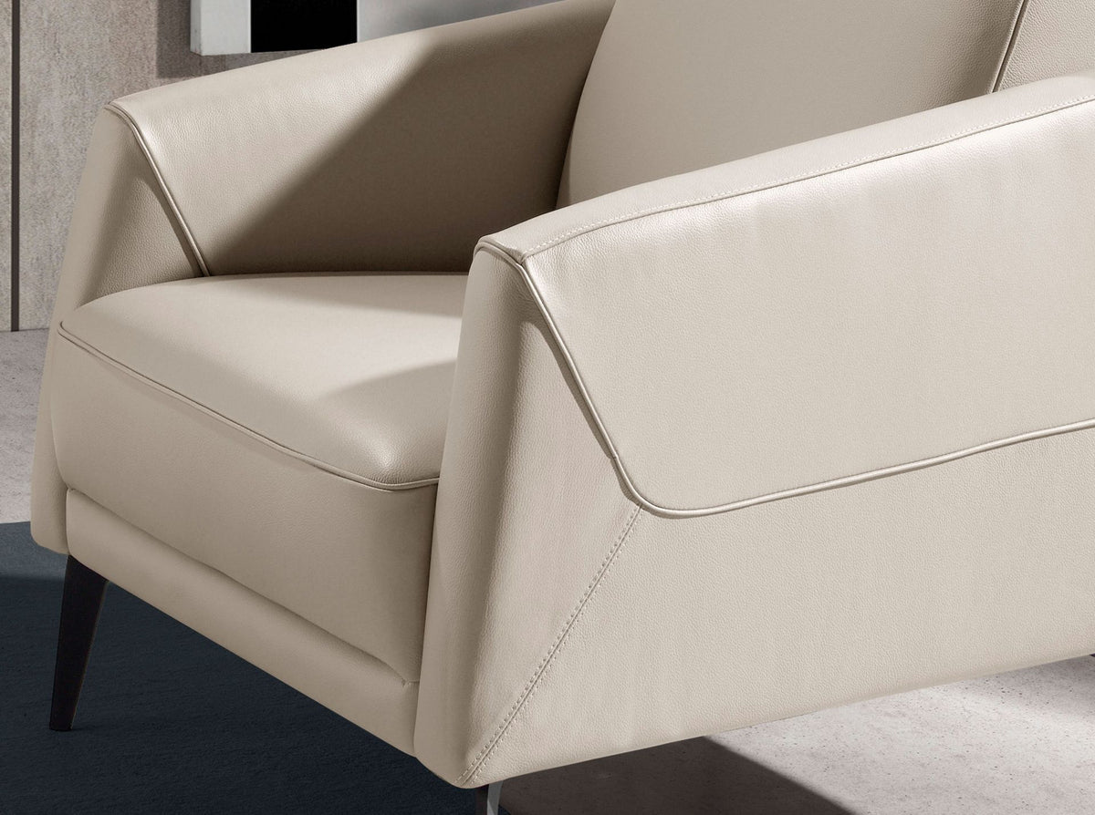 Poltrona in pelle grigio taupe