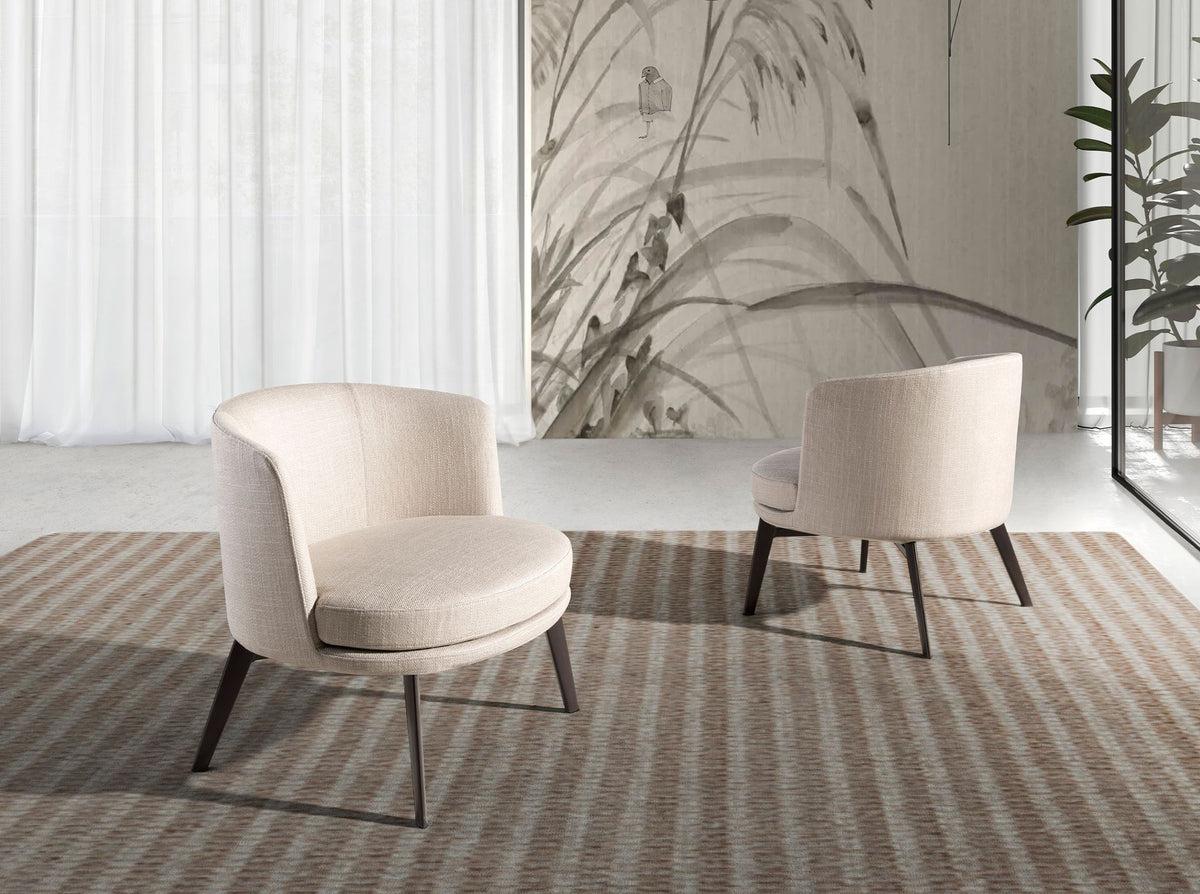 Poltrona in tessuto crema