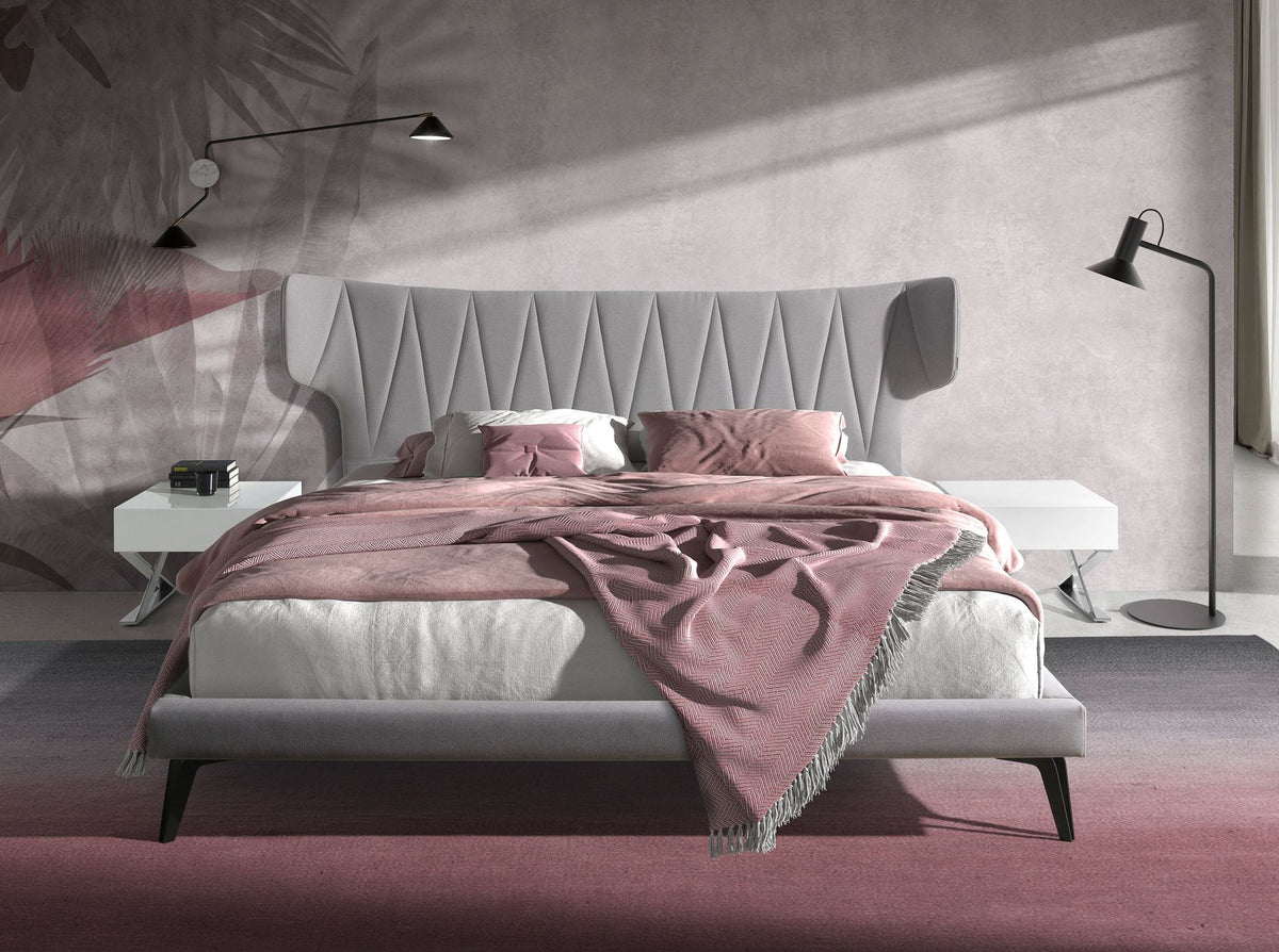 Letto in tessuto grigio chiaro