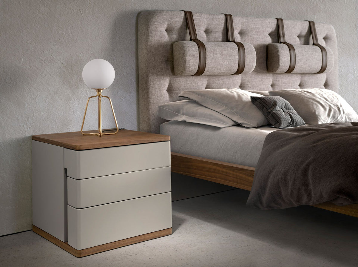 Comodino in legno grigio e noce