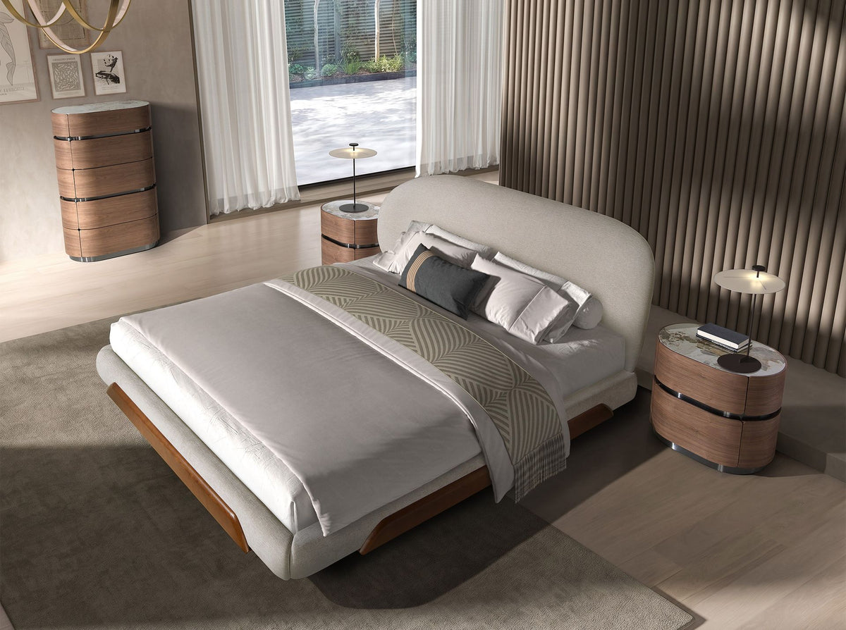 Letto in tessuto grigio chiaro