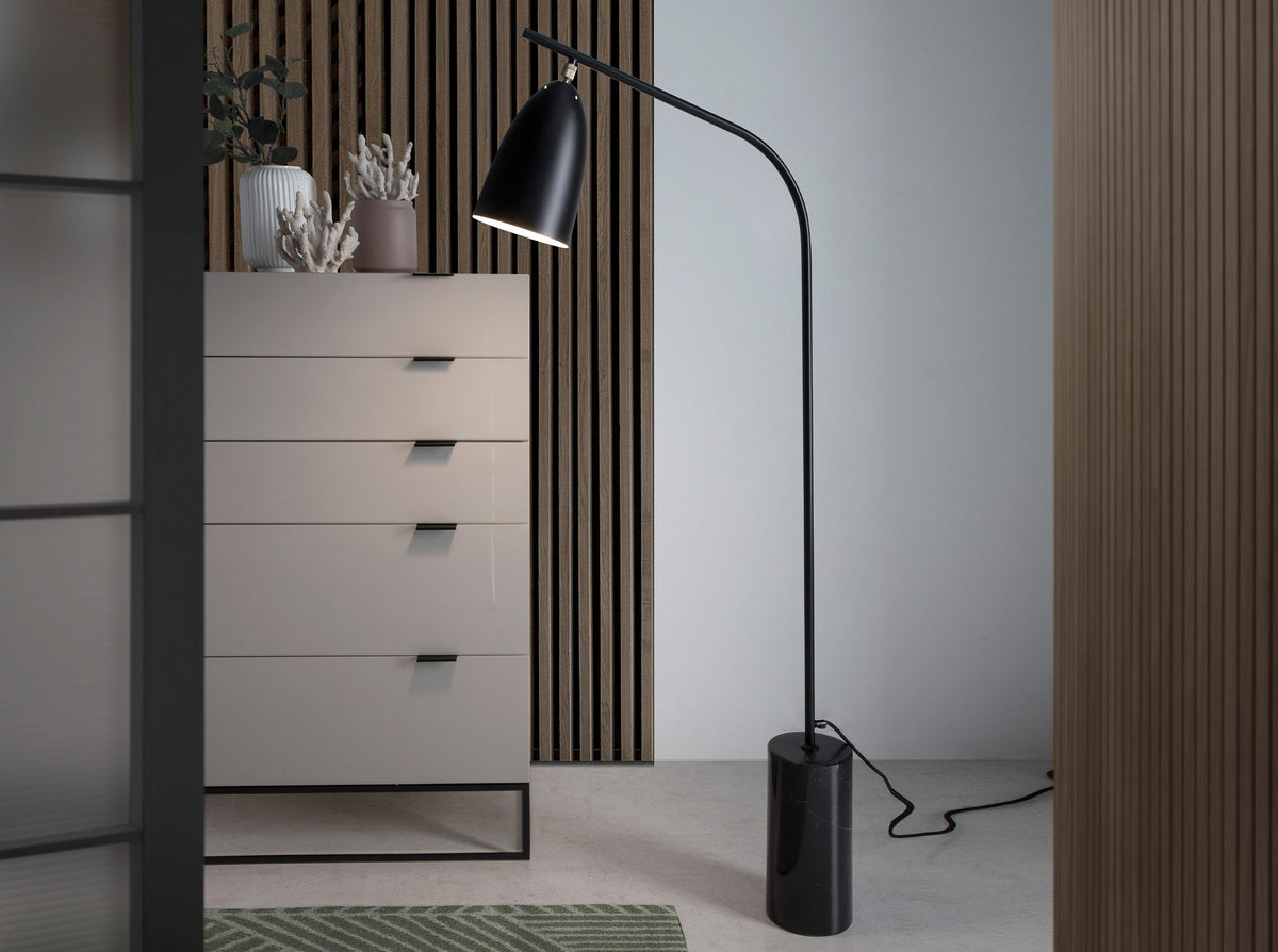 Lampada da terra in marmo nero e acciaio nero