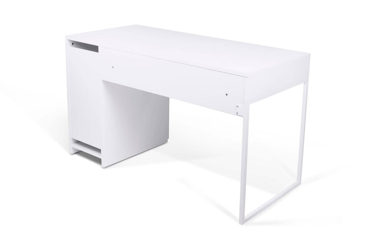 9500.052545 Prado white with white metal legs (2)