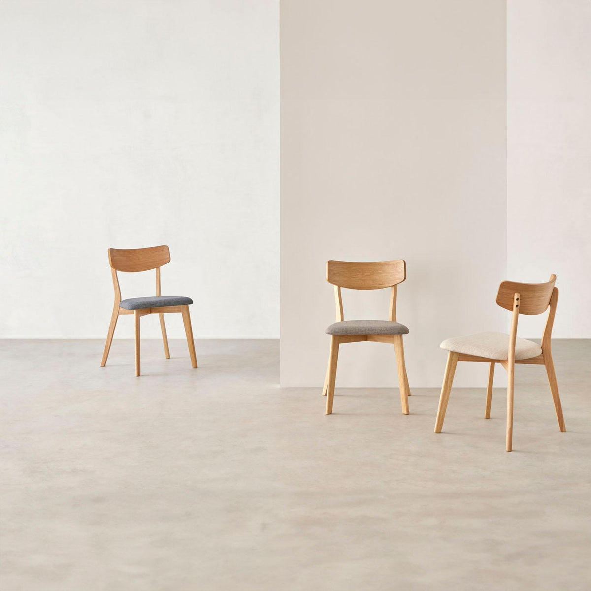 Sedia keira in rovere grigio scuro