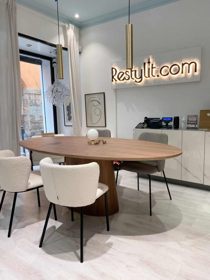 Temporary showroom