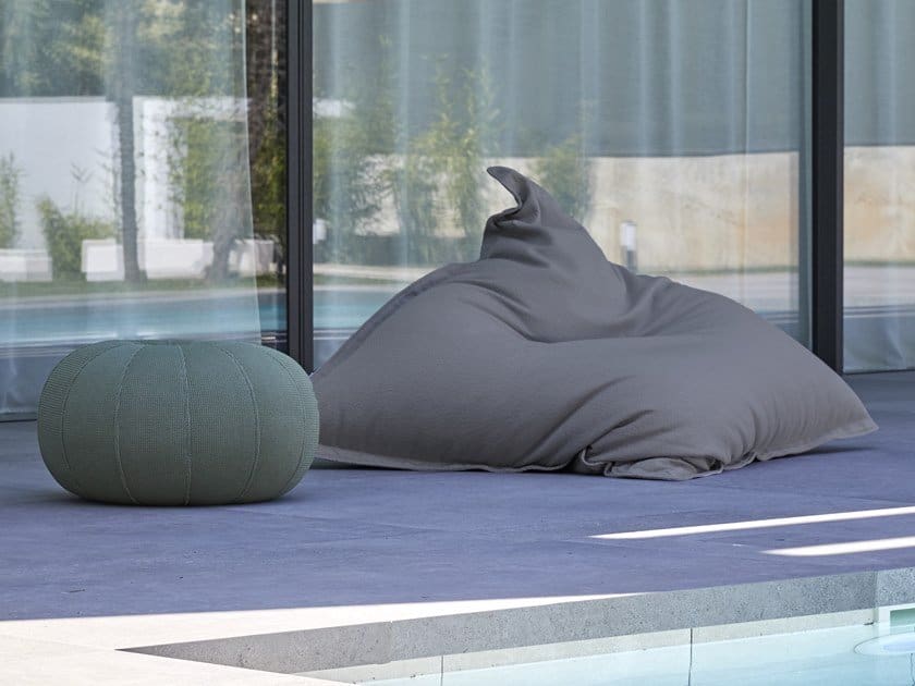 b_BIG-BAG-Garden-pouf-OGO-419189-rel531cb957
