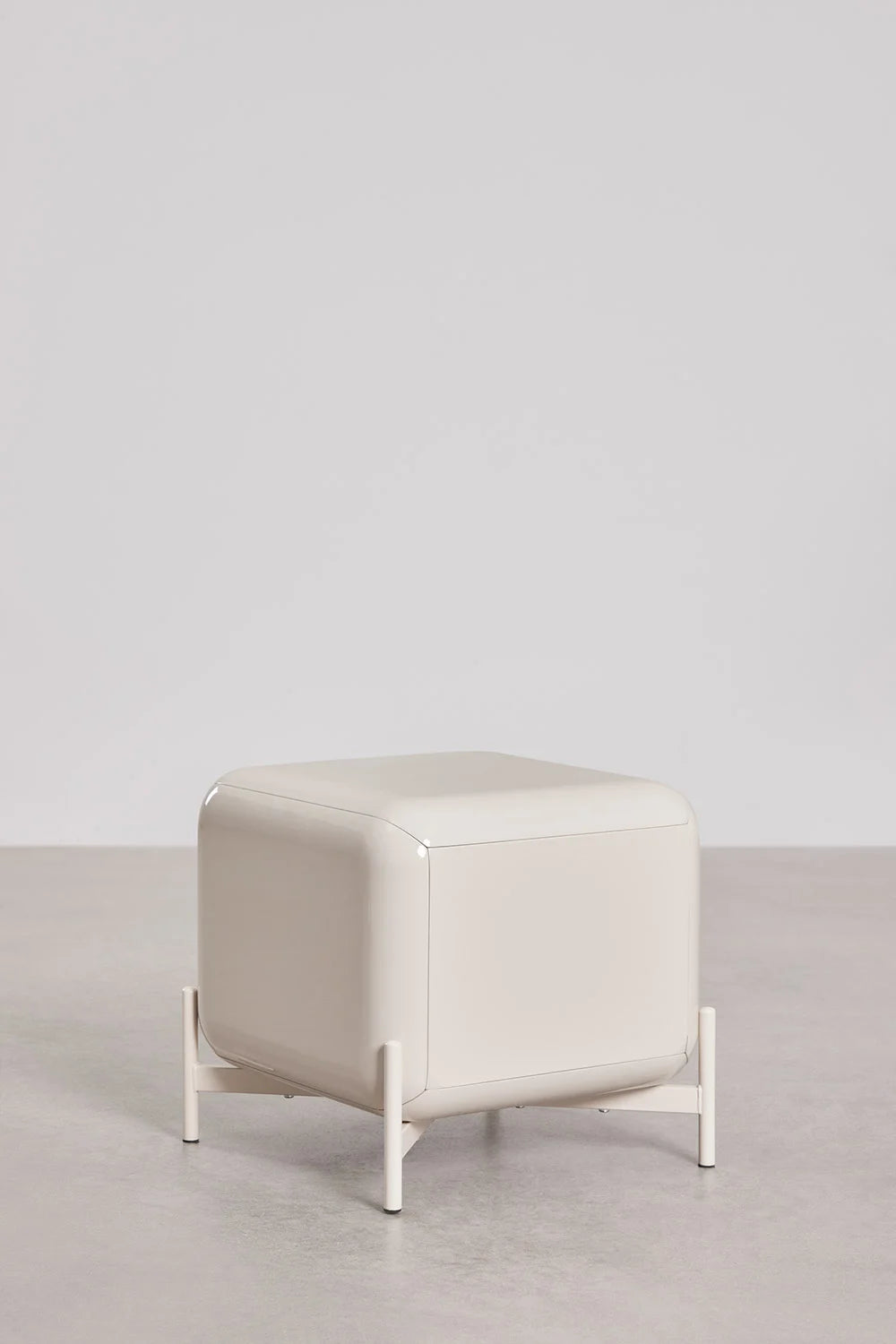 Alazne - Comodino 45x45 cm in MDF