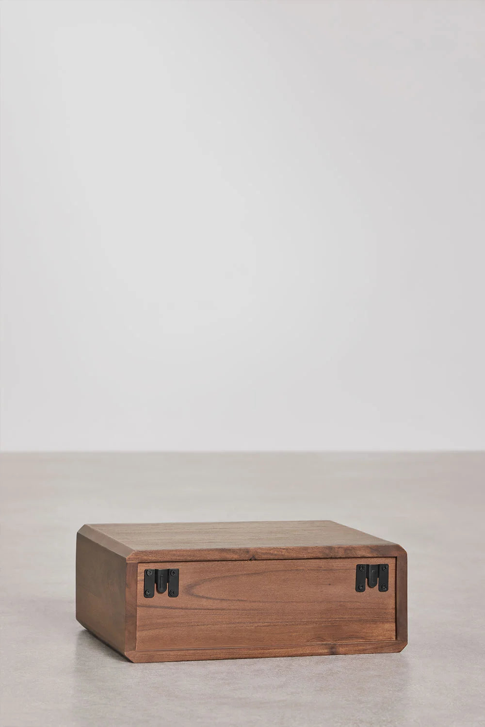 Nordilan - Comodino sospeso rettangolare 40x30 cm in legno di acacia