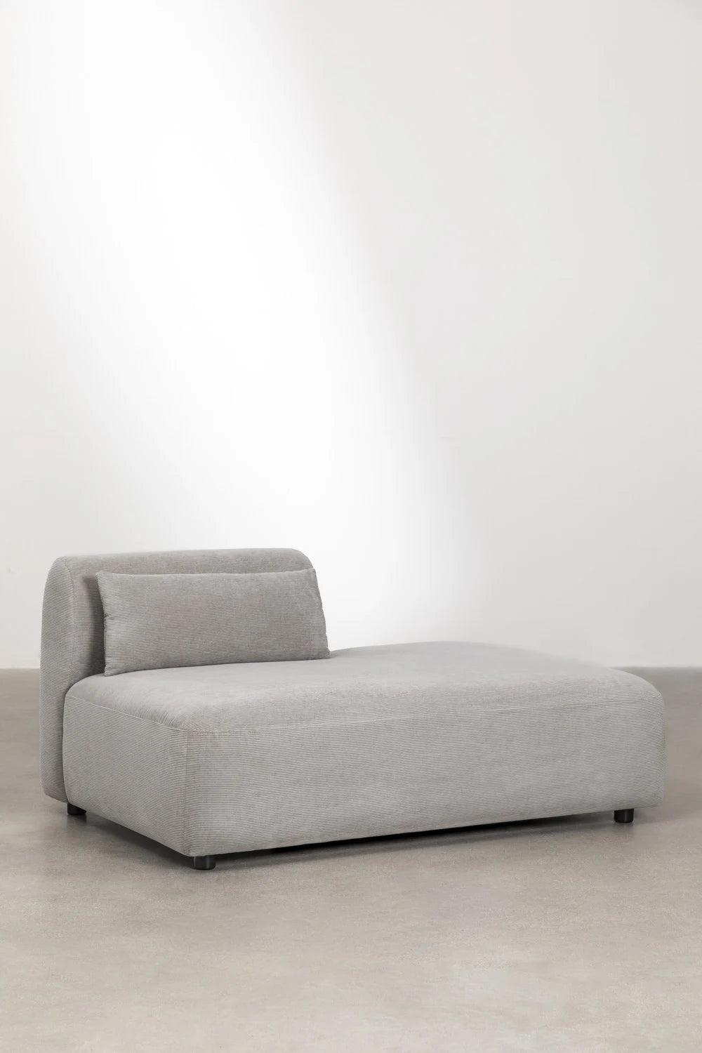 Fogler - Divano componibile angolare in 2 pezzi con chaise longue destra e pouf