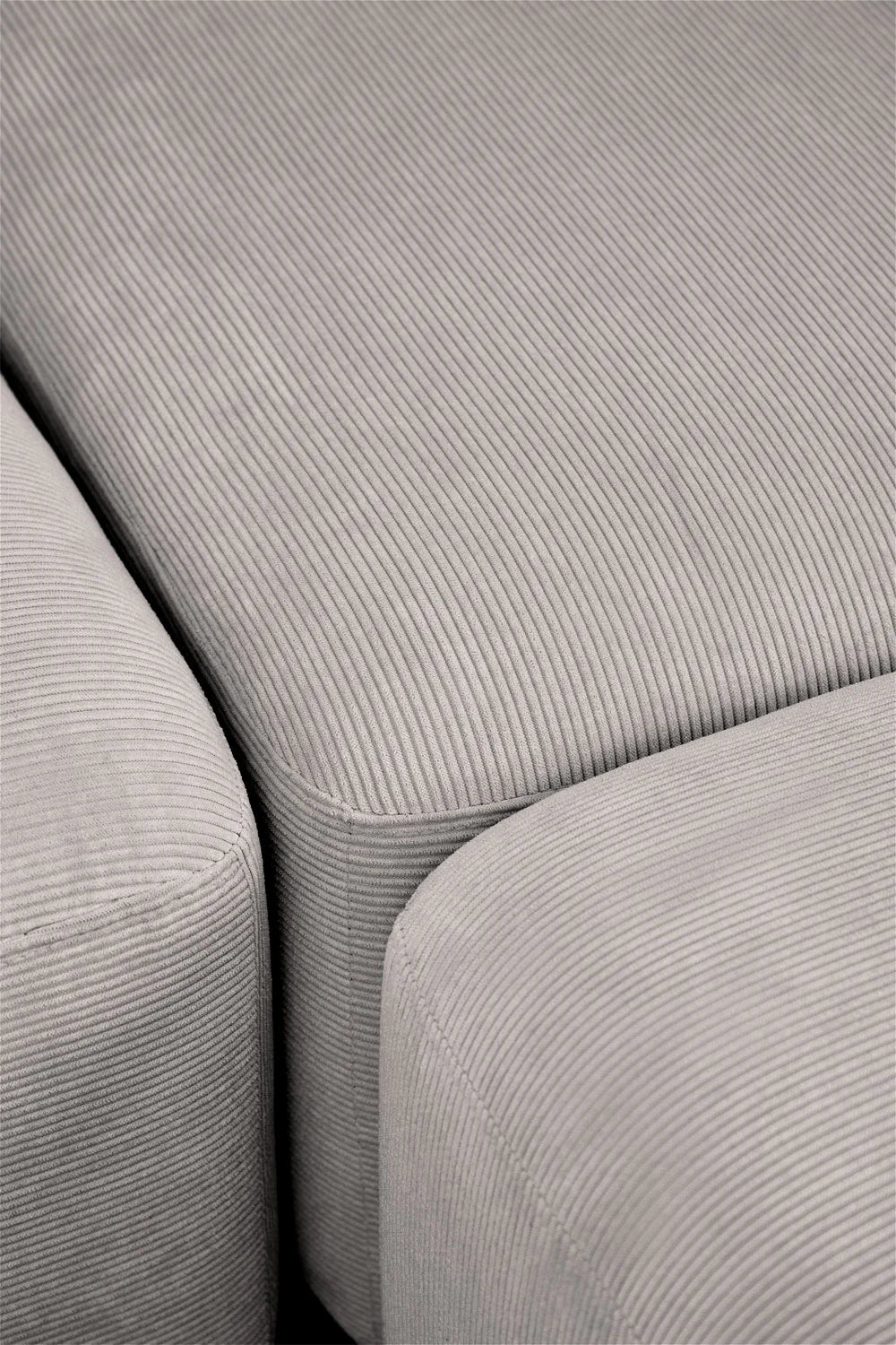 Fogler - Divano componibile angolare in 2 pezzi con chaise longue destra e pouf