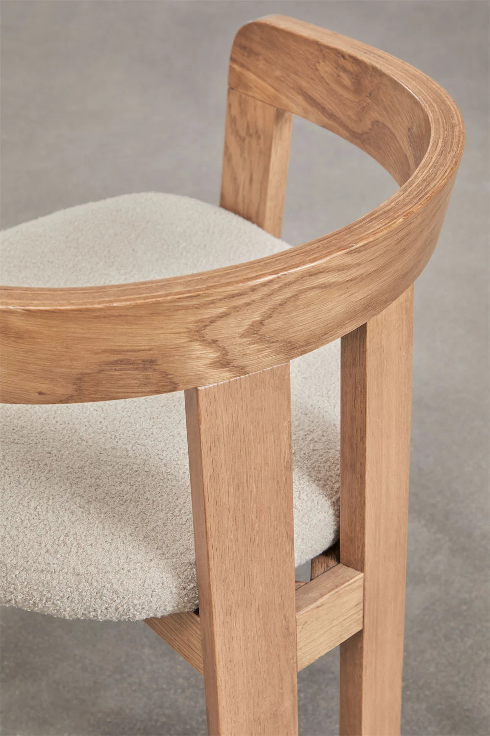 Yvone - Sedia da pranzo con braccioli in legno e rivestita