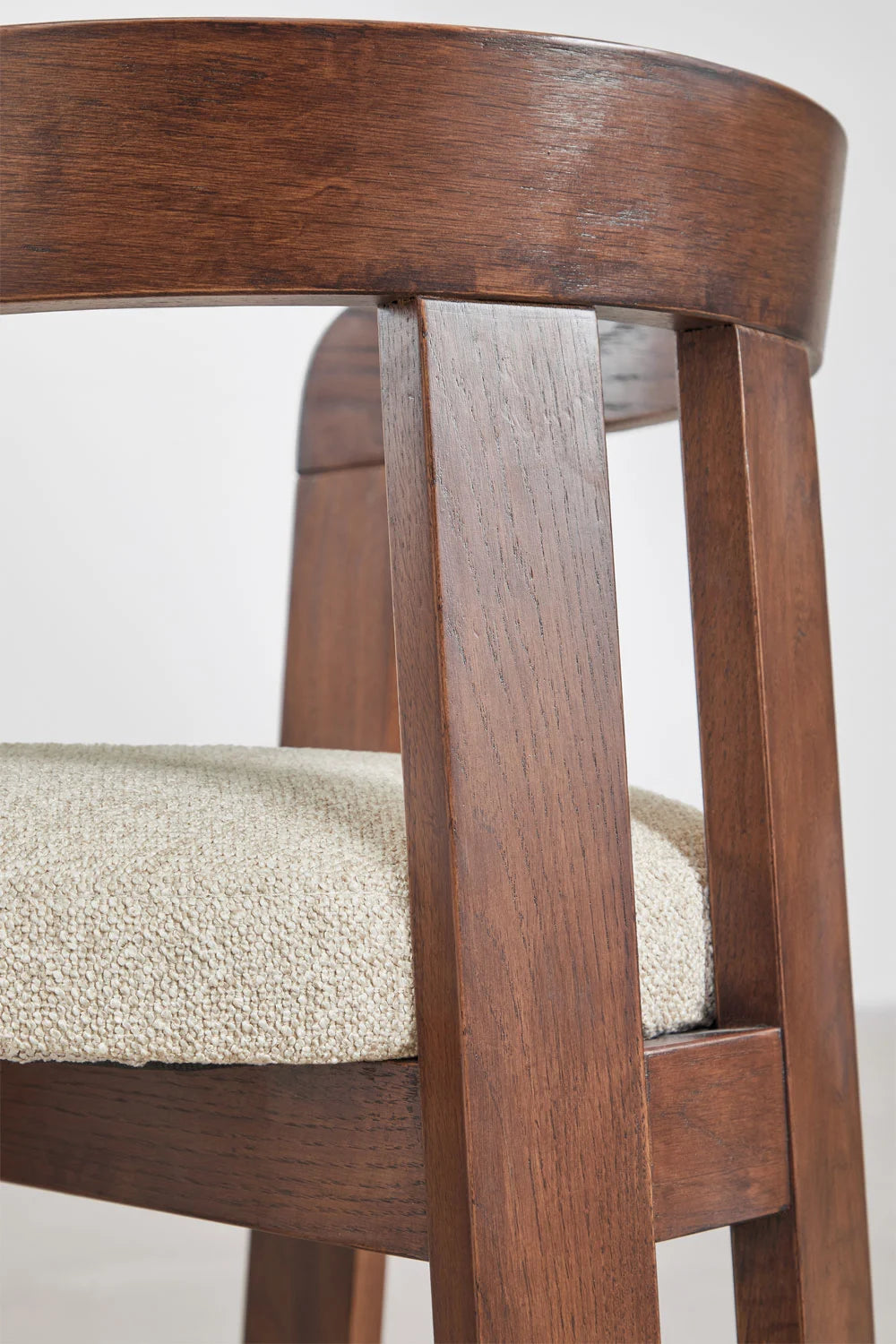 Yvone - Sedia da pranzo con braccioli in legno e rivestita